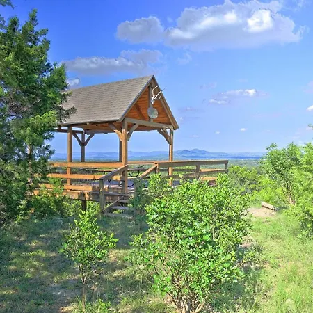 Utopia Family Home With Mountain Viewing Deck! Extérieur photo